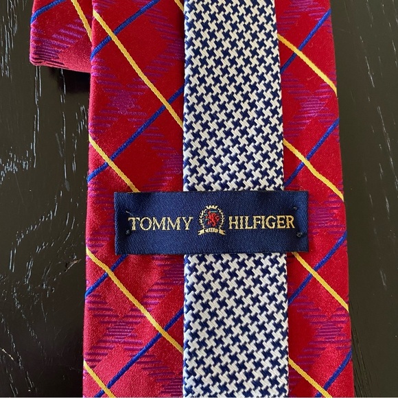 Vtg 90s Tommy Hilfiger Silk Tie Mens Preppy Collegiate Frat Boy Academia USA - Picture 3 of 6